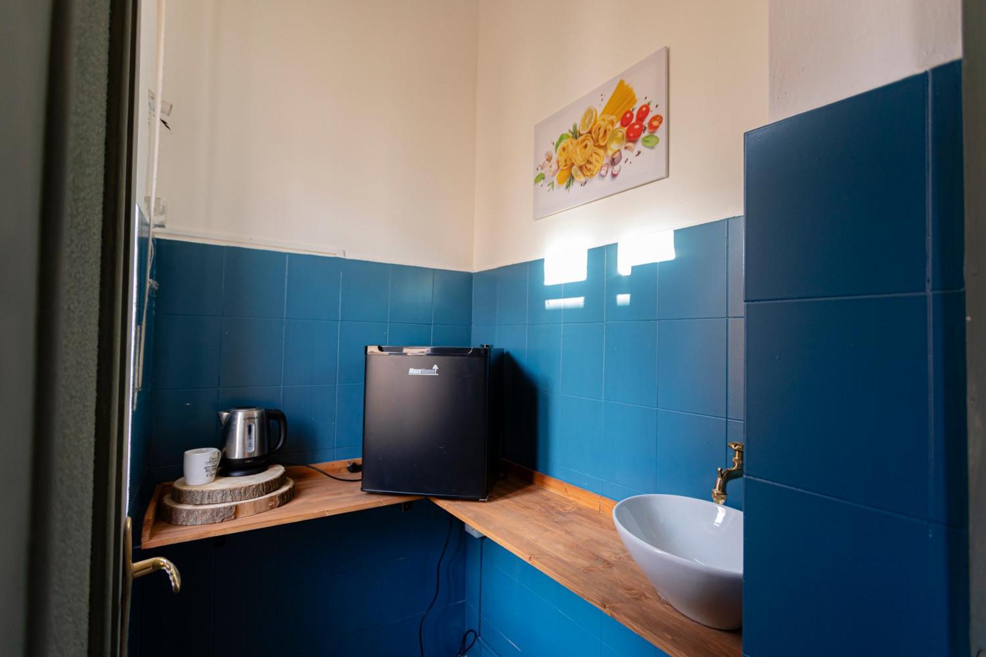 Ferienwohnung Port Island - First Floor Isola delle Femmine Exterior foto