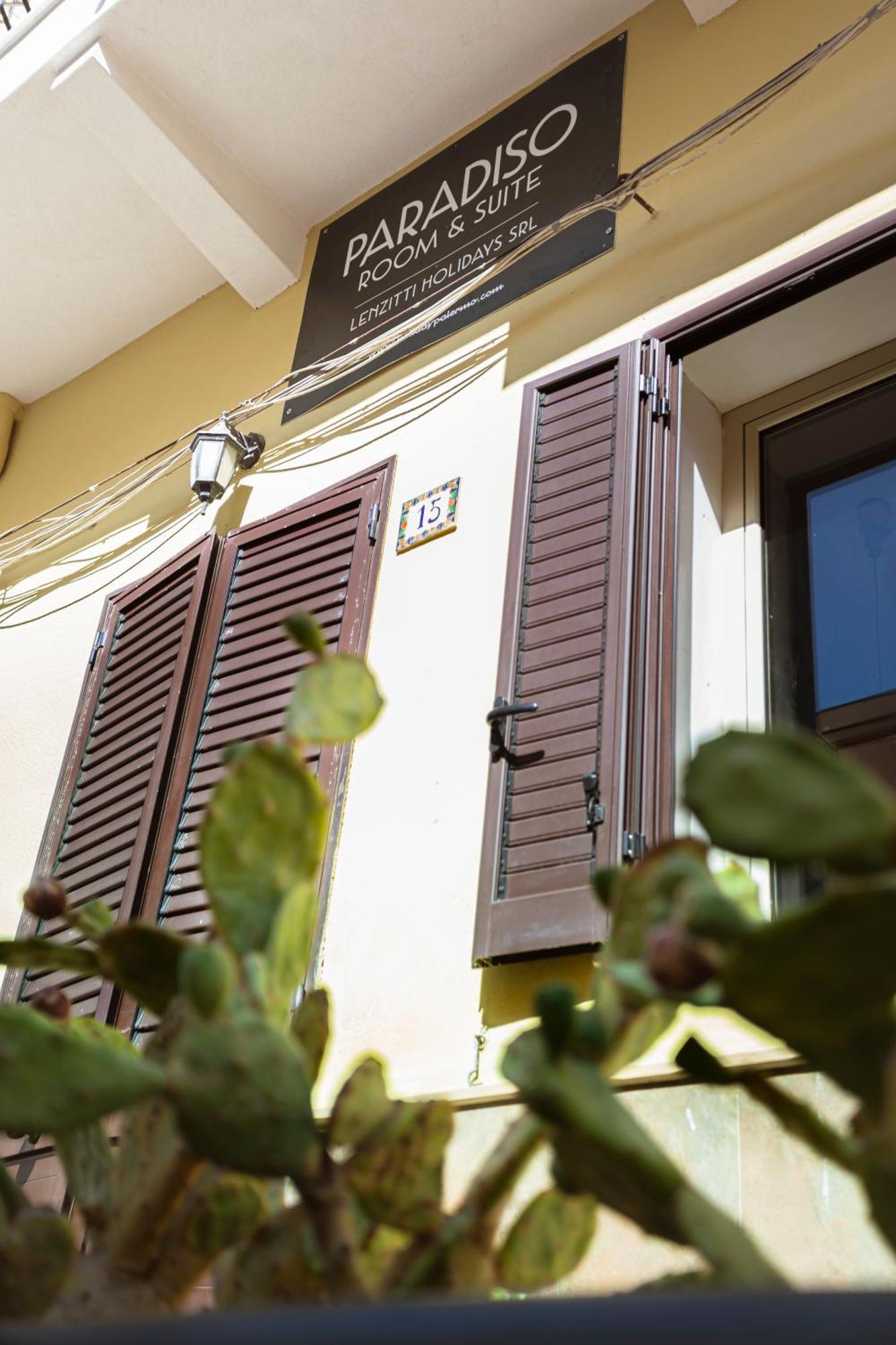 Ferienwohnung Port Island - First Floor Isola delle Femmine Exterior foto