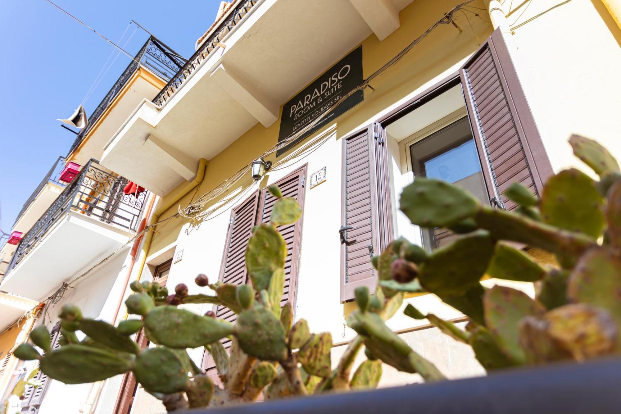 Ferienwohnung Port Island - First Floor Isola delle Femmine Exterior foto